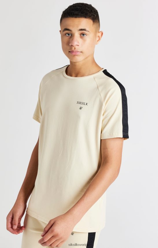 Pojkar SikSilk beige tejpad raglan t-shirt kläder 02V424282